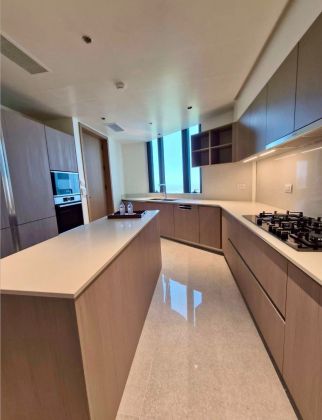 Aurelia Residences East Tower Stunning Laguna Bay