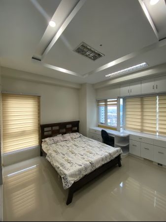 1BR with Balcony for Rent in Fort Palm Spring BGC