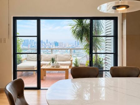 2BR in Bellagio Penthouse Condo for Rent