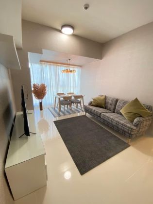 2 Bedroom Condo for Rent in Uptown Parksuites Bgc Taguig City