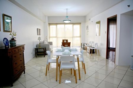 Fully Furnished 1 Bedroom Unit at Paseo Parkview Suites for Rent