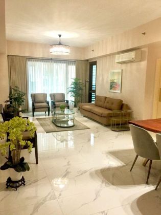 Fully Furnished 2BR for Rent in Shang Grand Tower Makati