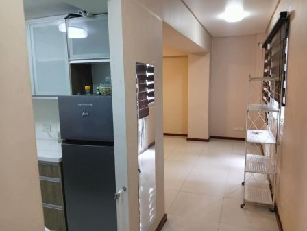 Semi Furnished 2 Bedroom Unit at The Columns Ayala Avenue
