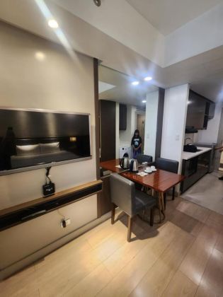 Fully Furnished Studio Bonifacio Civic Center Bgc 32 sqm Lease