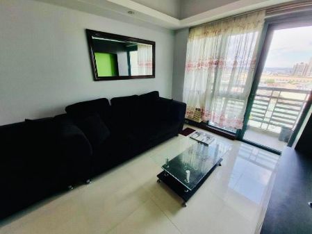 Fully Furnished 1 Bedroom Unit at Eastwood Le Grand for Rent