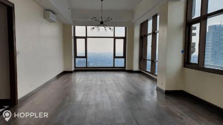 2BR Condo for Rent in The Shang Grand Tower Makati