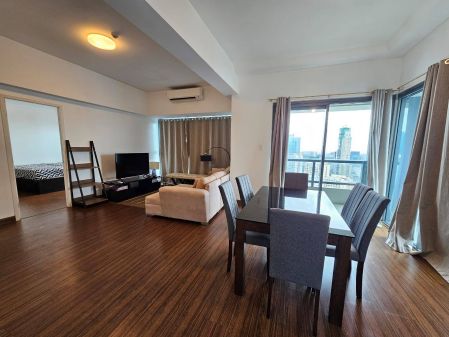 2 Bedroom Furnished for Rent in Shang Salcedo Place