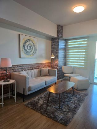 1BR Unit for Rent in Meranti Two Serendra Bgc Taguig
