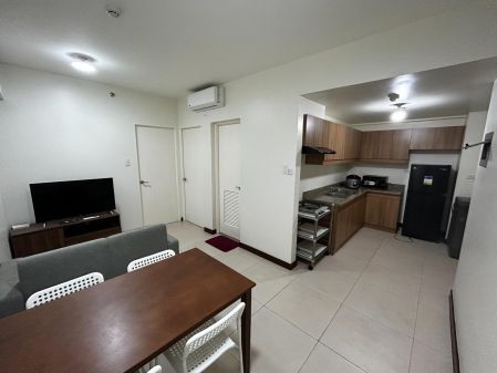 Fully Furnished 2 Bedroom Unit at Fairlane Residences for Rent