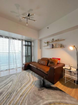 Glorious 1BR Fully Furnished High Park Vertis North Tower 2